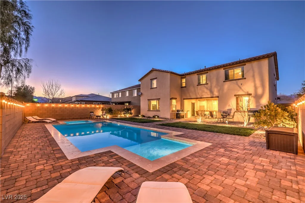 7411 Zonal, Las Vegas, NV 89131