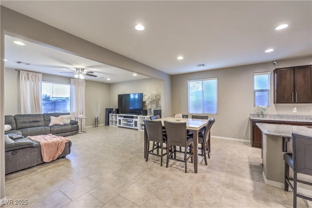 7411 Zonal, Las Vegas, NV 89131