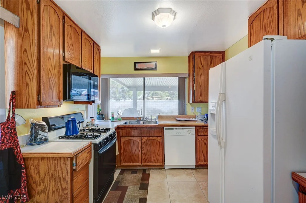 2974 Lindell, Las Vegas, NV 89146