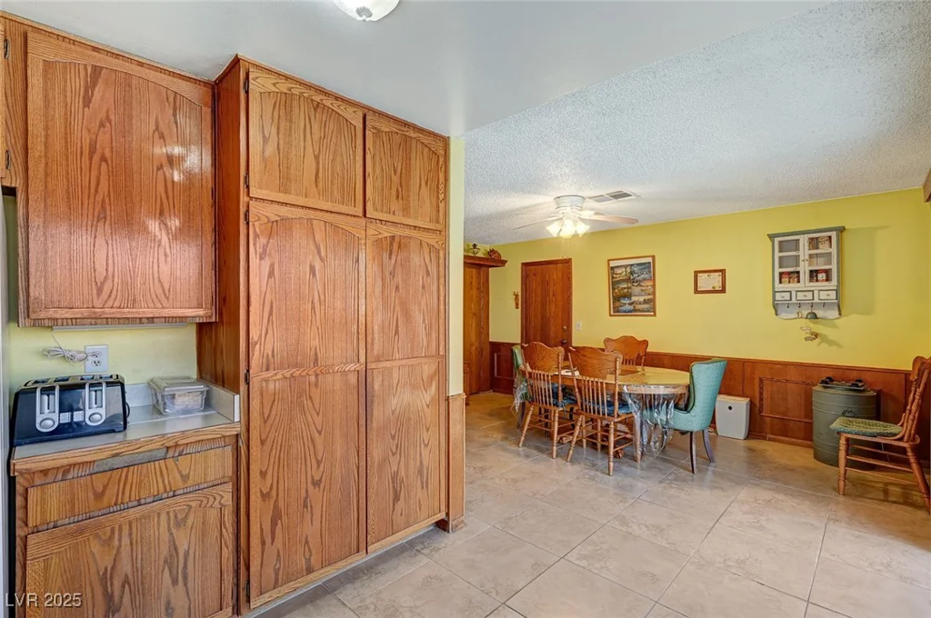 2974 Lindell, Las Vegas, NV 89146