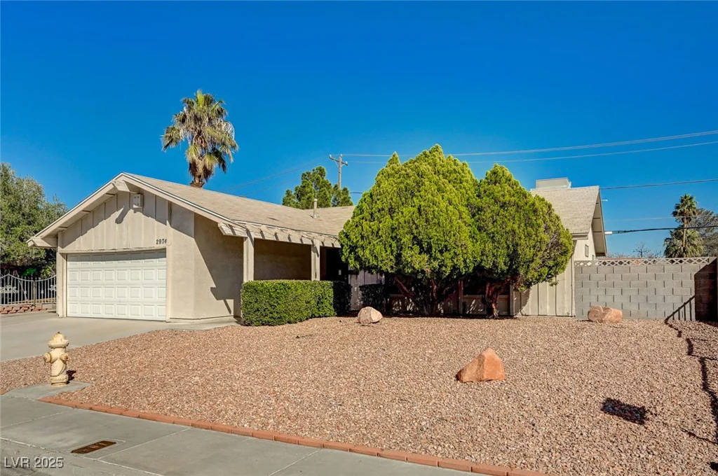 2974 Lindell, Las Vegas, NV 89146