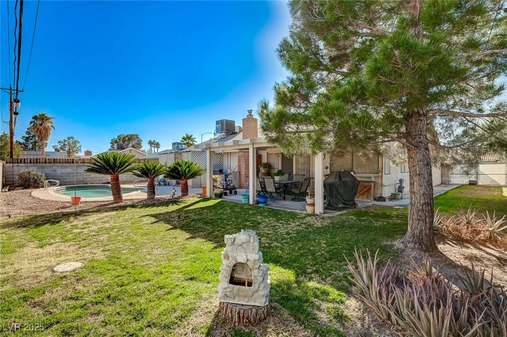 2974 Lindell, Las Vegas, NV 89146