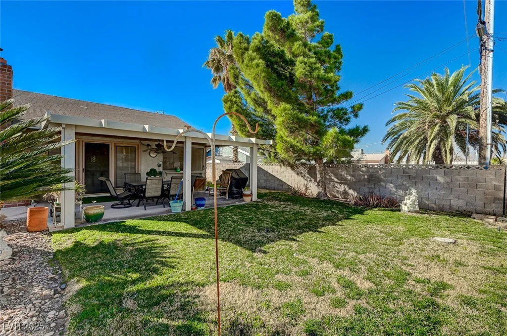 2974 Lindell, Las Vegas, NV 89146