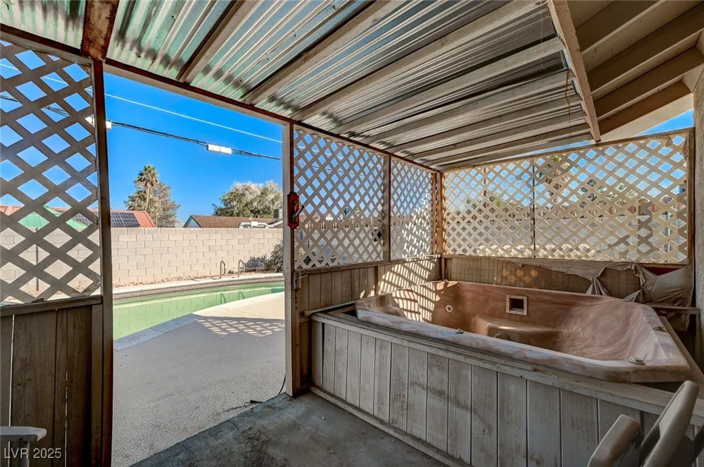 2974 Lindell, Las Vegas, NV 89146