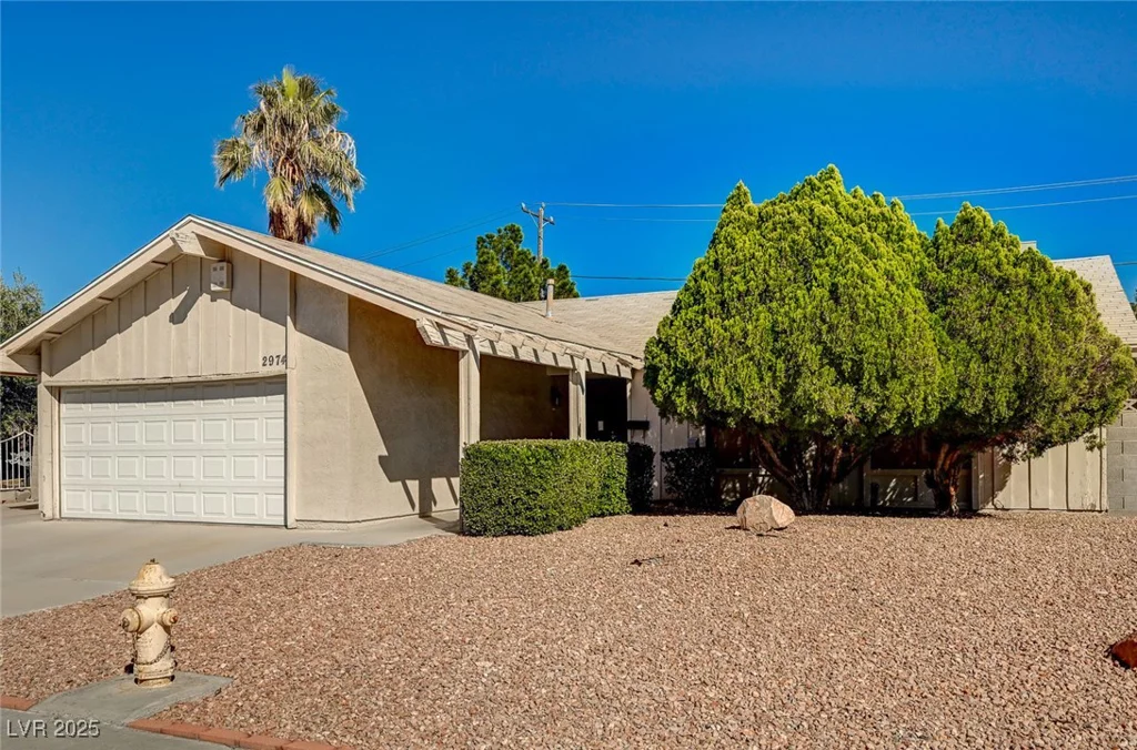 2974 Lindell, Las Vegas, NV 89146