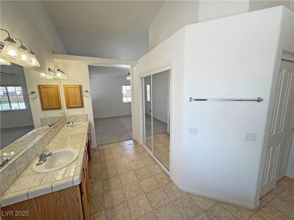 2080 Mount Charleston, Pahrump, NV 89048