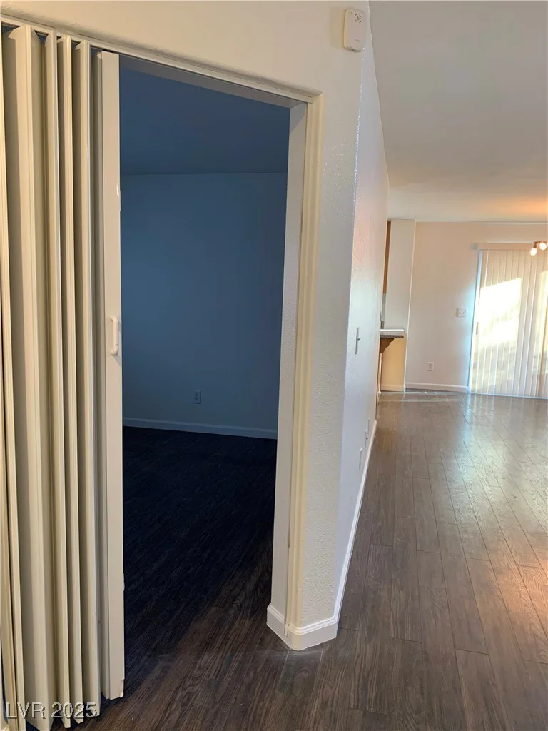 6425 Haleh, Las Vegas, NV 89141