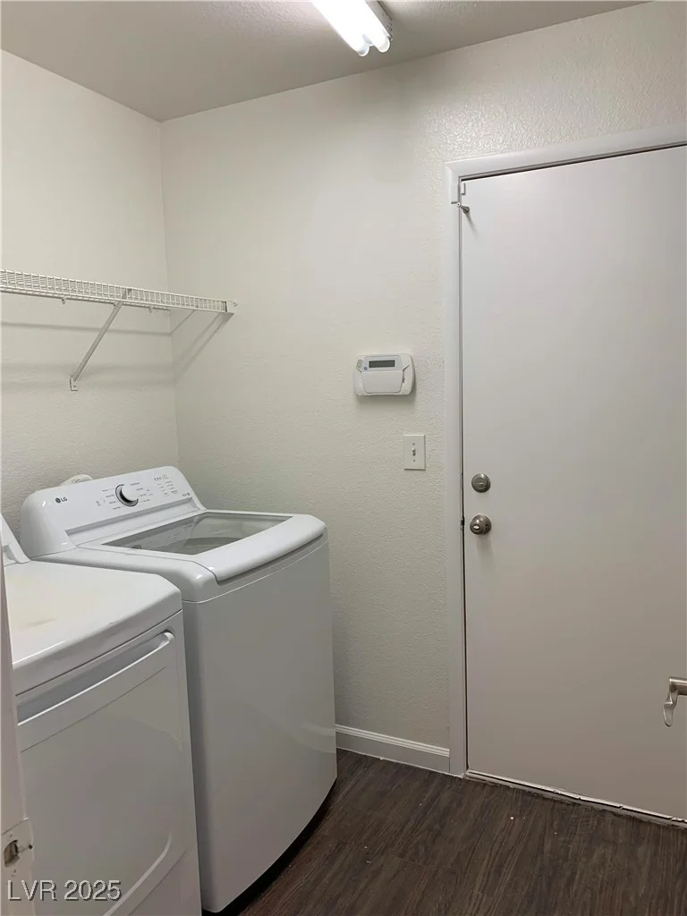 6425 Haleh, Las Vegas, NV 89141
