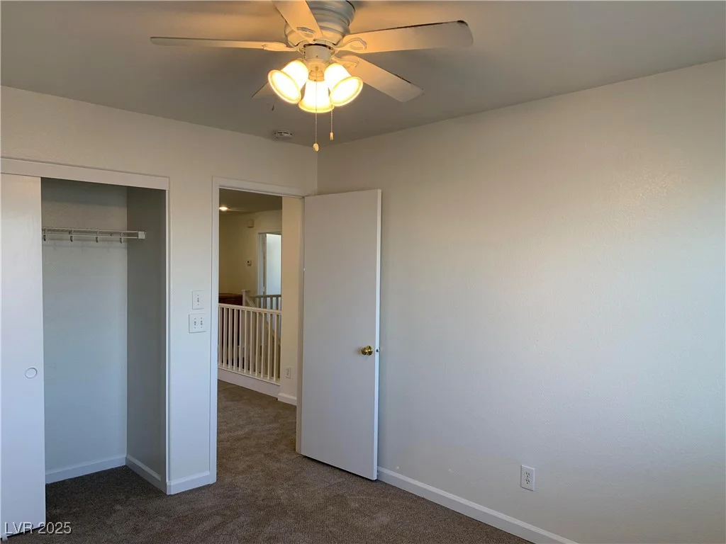 6425 Haleh, Las Vegas, NV 89141