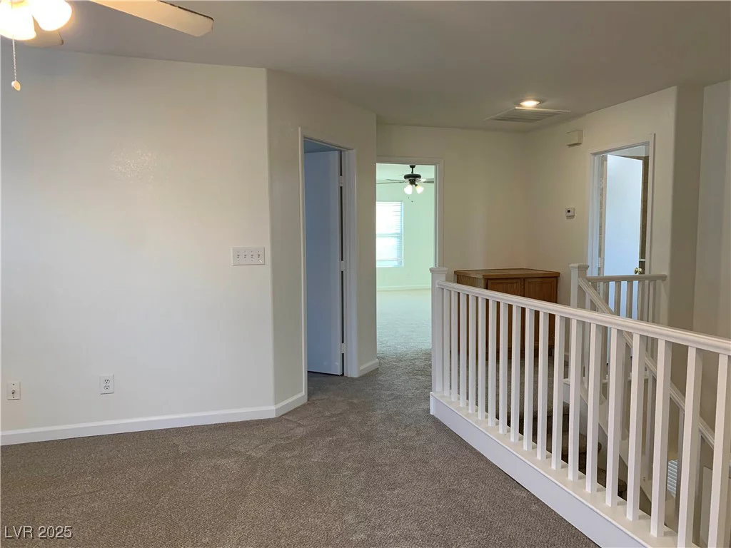 6425 Haleh, Las Vegas, NV 89141