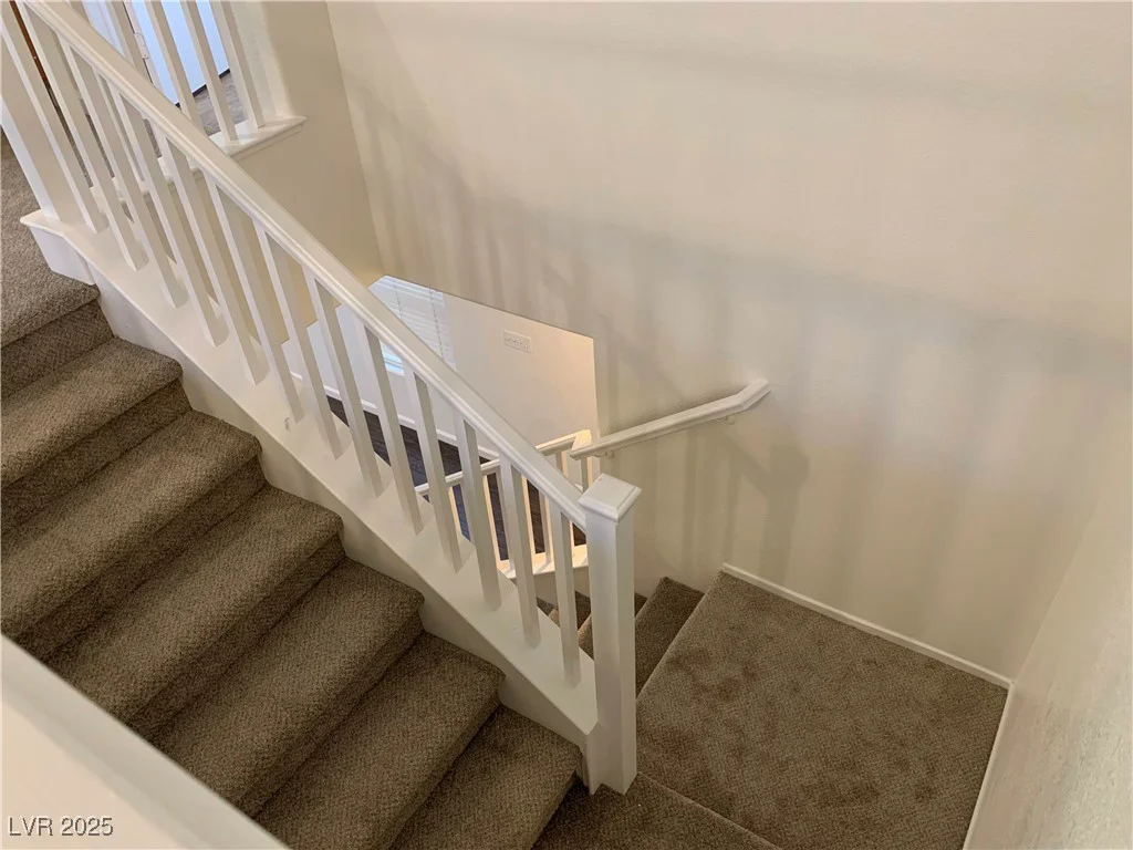 6425 Haleh, Las Vegas, NV 89141