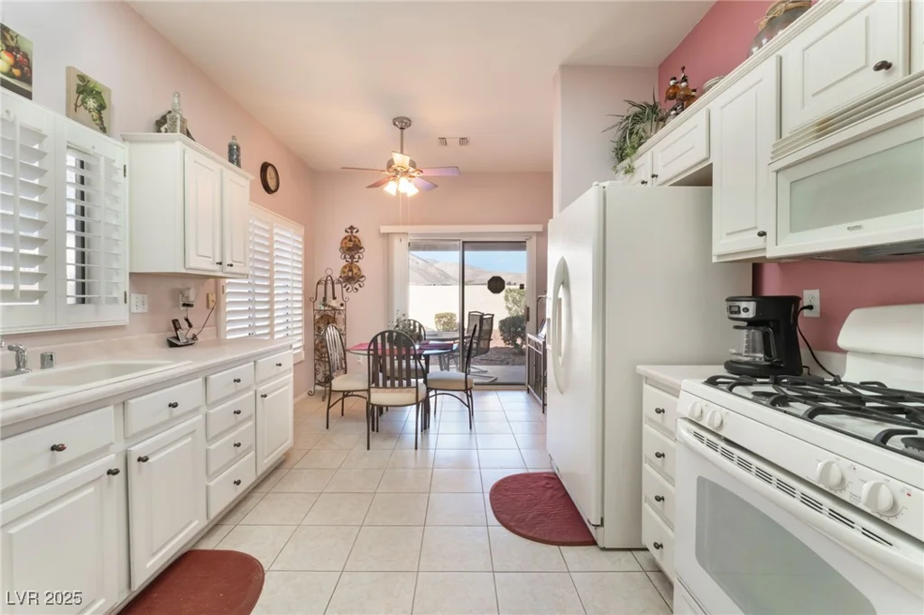 2735 Faiss, Las Vegas, NV 89134