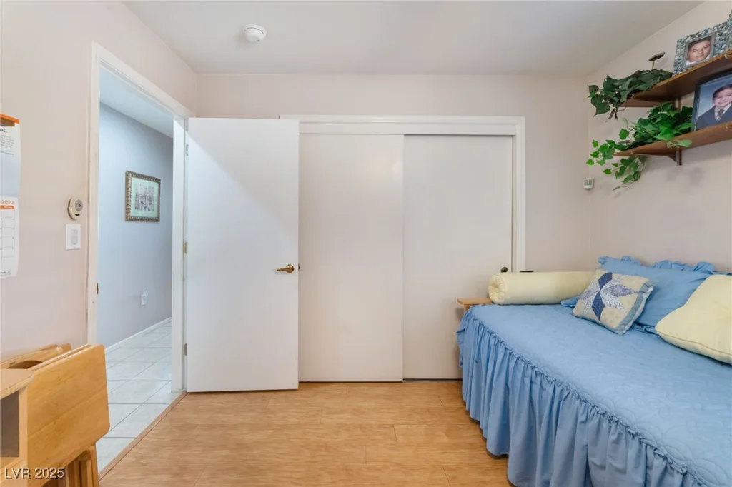2735 Faiss, Las Vegas, NV 89134