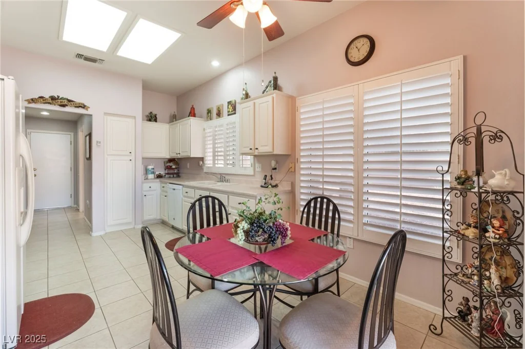 2735 Faiss, Las Vegas, NV 89134