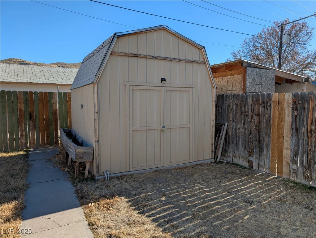 437 Dixon, Caliente, NV 89008