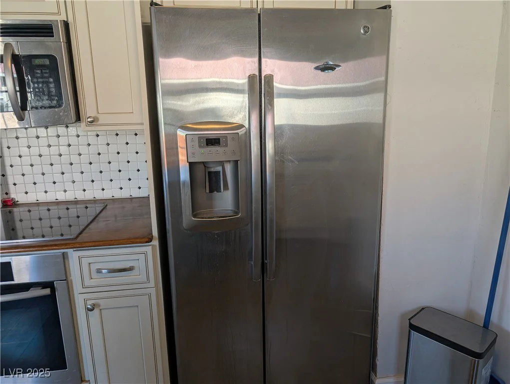 437 Dixon, Caliente, NV 89008