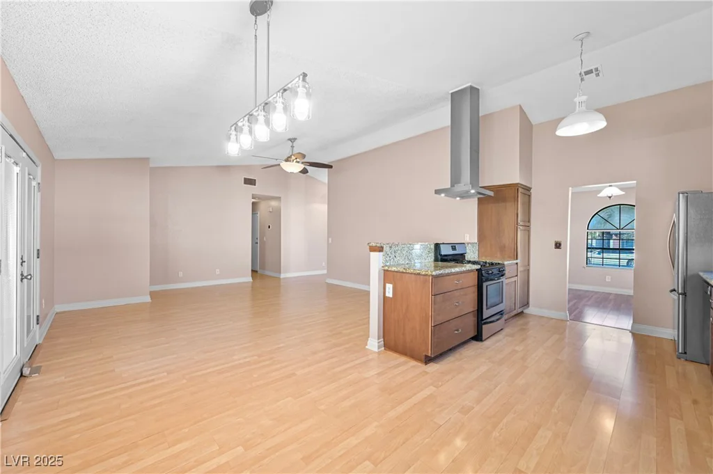 6217 Sadler, Las Vegas, NV 89130