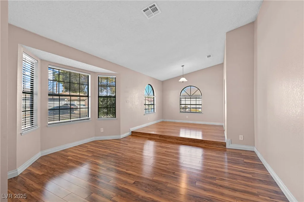 6217 Sadler, Las Vegas, NV 89130