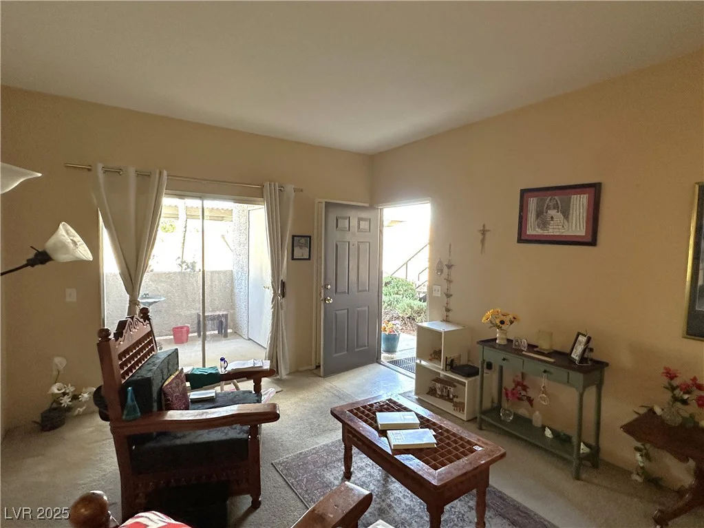 2615 Gary, Las Vegas, NV 89123