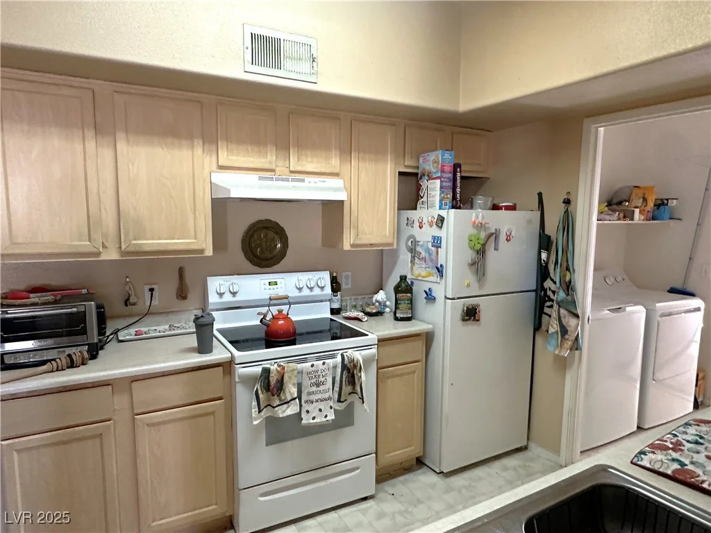 2615 Gary, Las Vegas, NV 89123