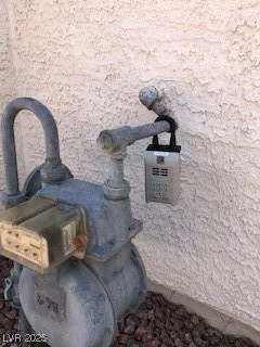 6965 Coral Rock, Las Vegas, NV 89108