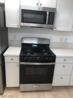 6965 Coral Rock, Las Vegas, NV 89108