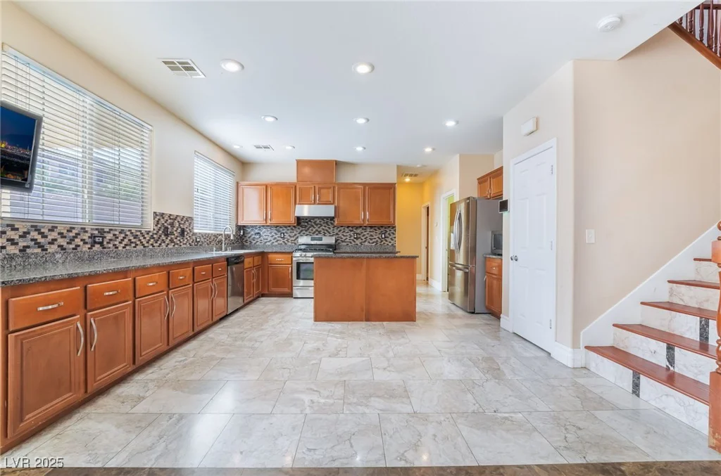 63 Crescent Palm, Henderson, NV 89002