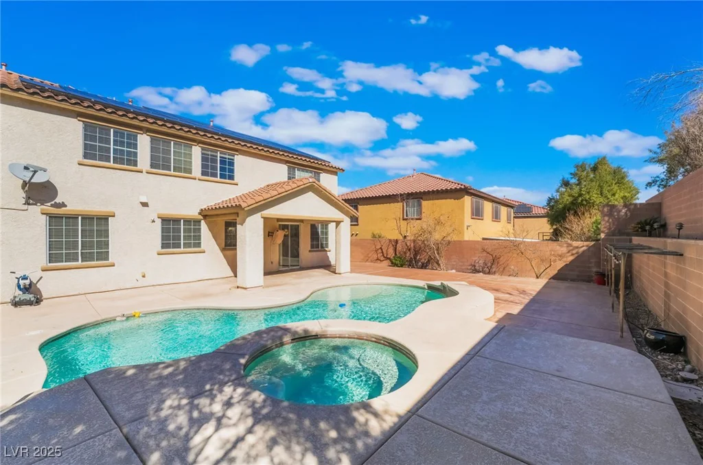 63 Crescent Palm, Henderson, NV 89002
