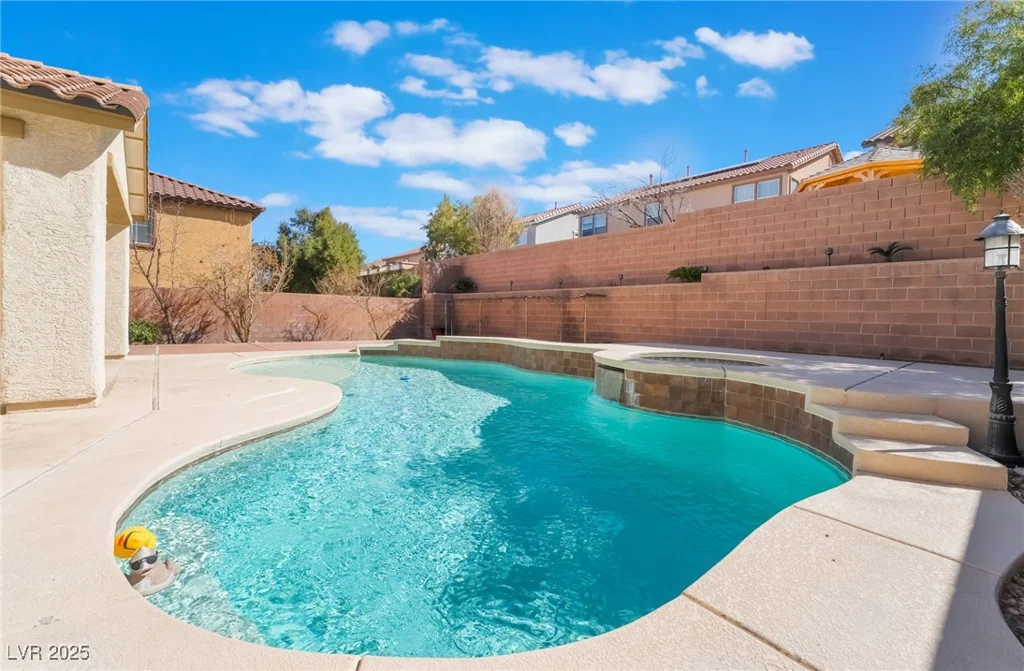 63 Crescent Palm, Henderson, NV 89002