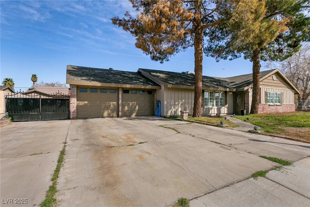 4726 Idaho, Las Vegas, NV 89104