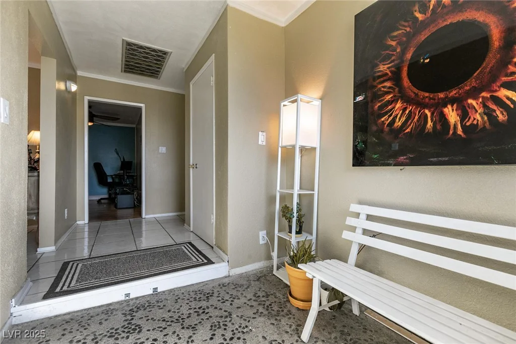 4726 Idaho, Las Vegas, NV 89104