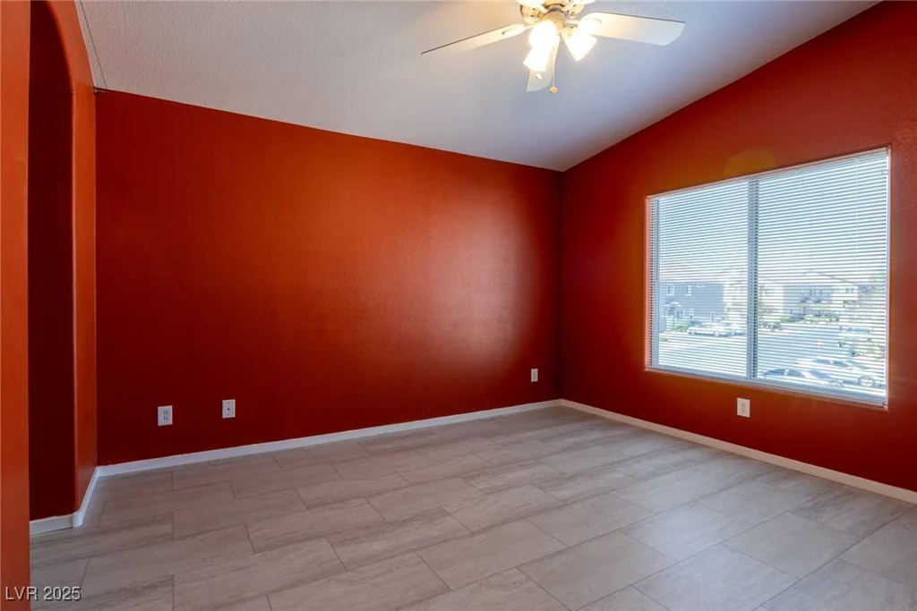 6493 Za Zu Pitts, Las Vegas, NV 89122