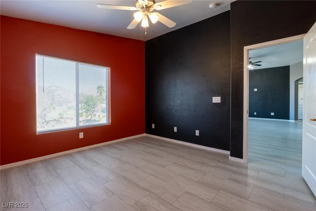 6493 Za Zu Pitts, Las Vegas, NV 89122
