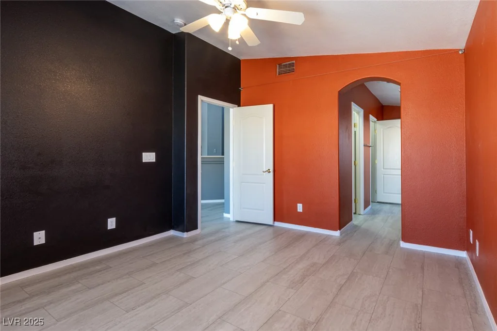 6493 Za Zu Pitts, Las Vegas, NV 89122