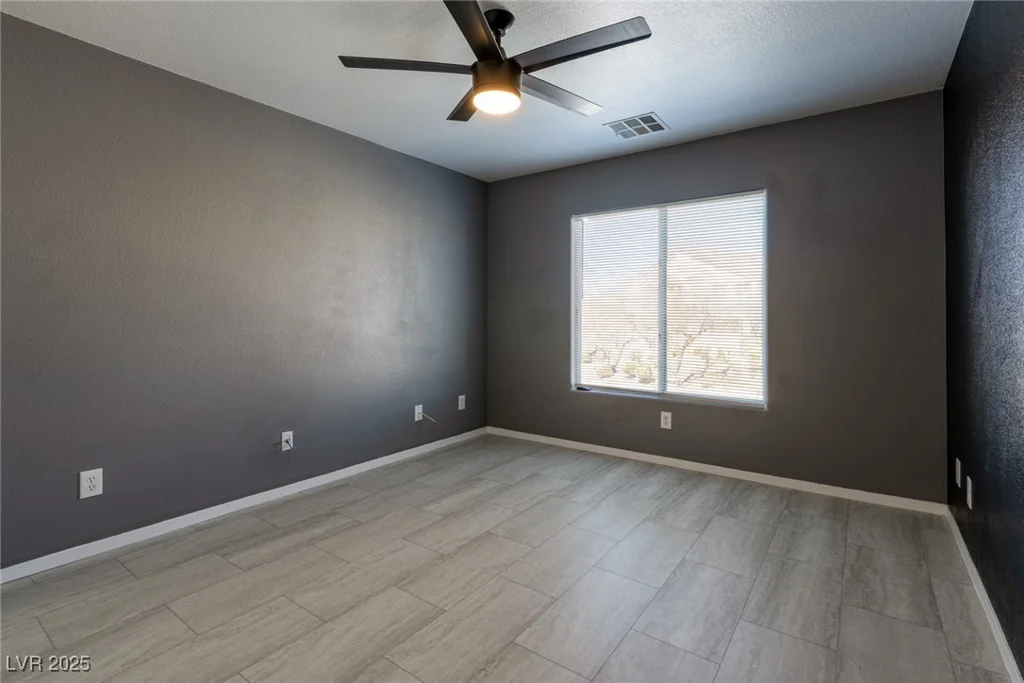 6493 Za Zu Pitts, Las Vegas, NV 89122