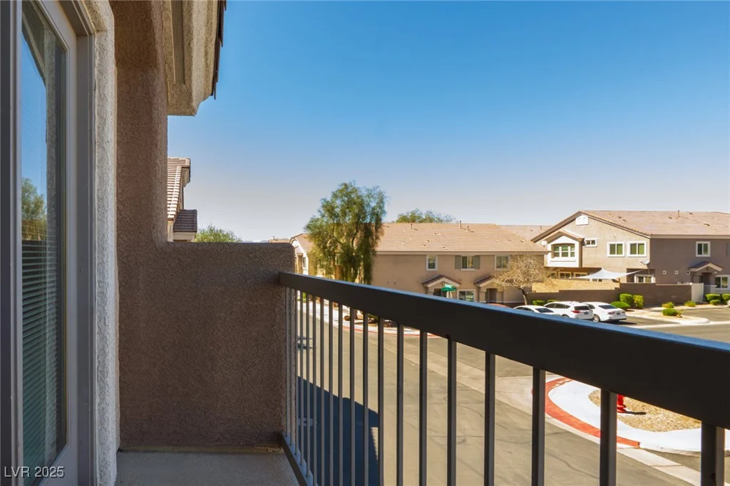 6493 Za Zu Pitts, Las Vegas, NV 89122