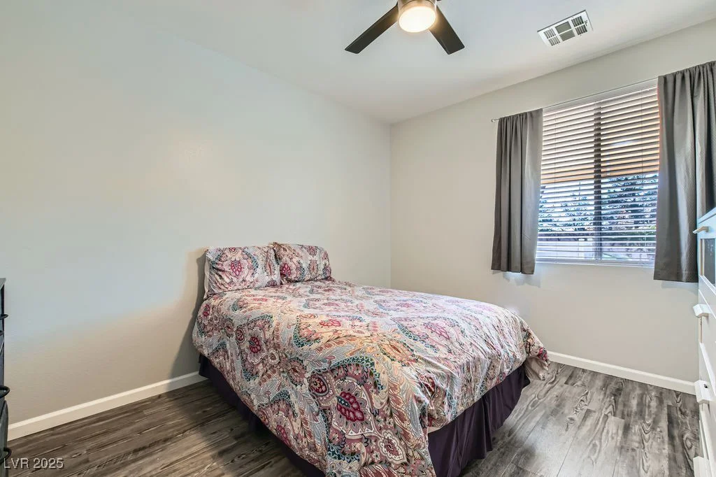 3925 Champagne Wood, North Las Vegas, NV 89031