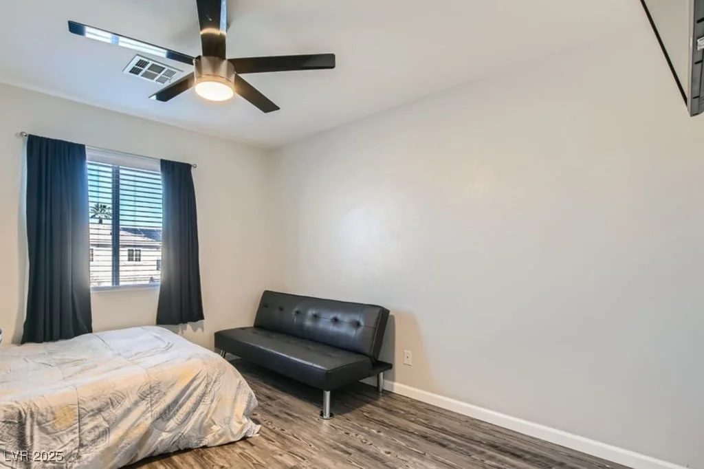 3925 Champagne Wood, North Las Vegas, NV 89031