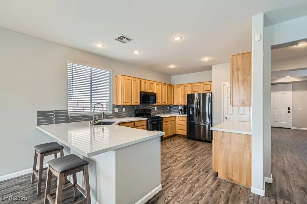 3925 Champagne Wood, North Las Vegas, NV 89031