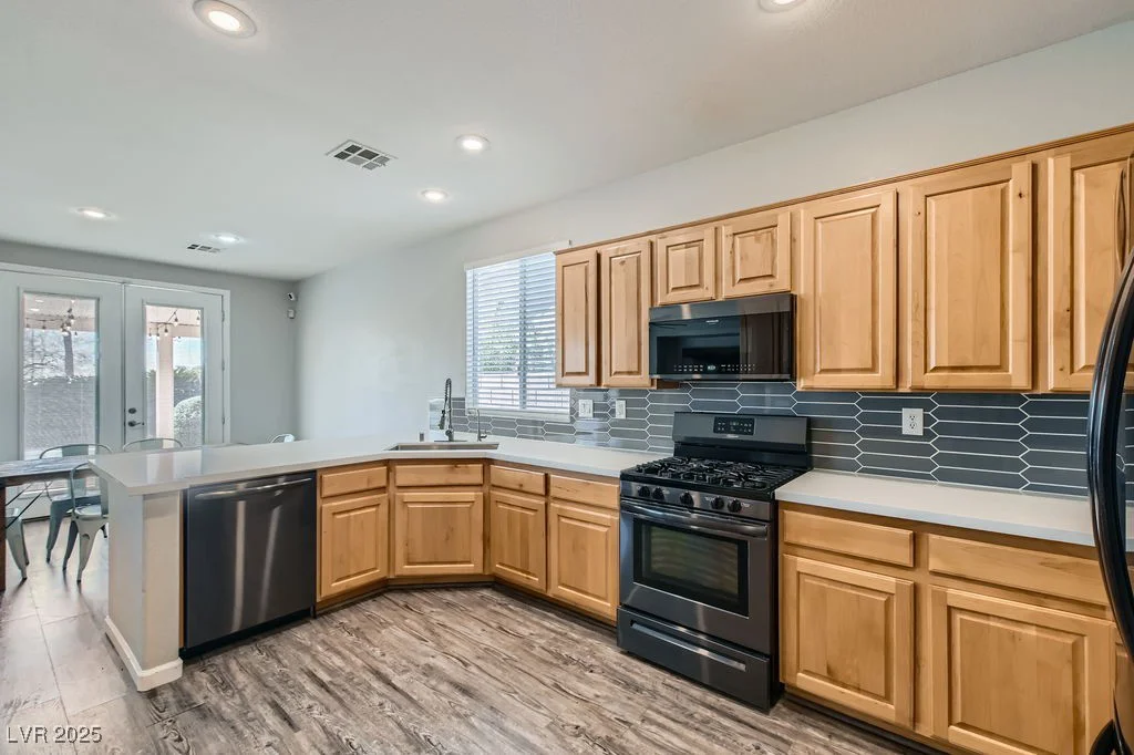 3925 Champagne Wood, North Las Vegas, NV 89031