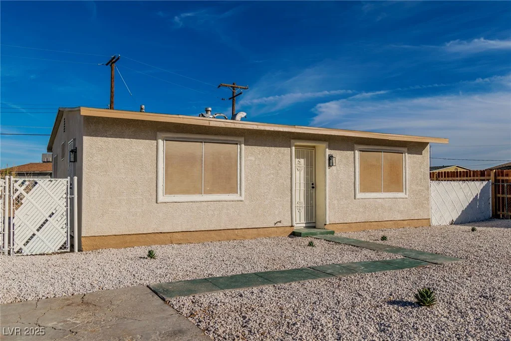 1940 Walker, Las Vegas, NV 89106