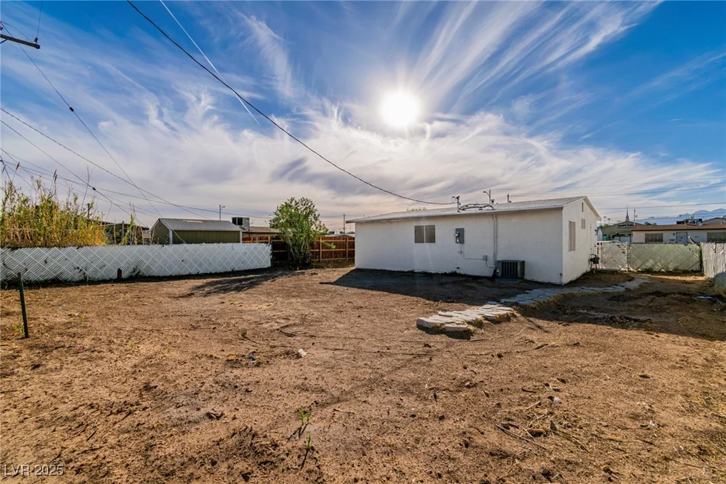 1940 Walker, Las Vegas, NV 89106