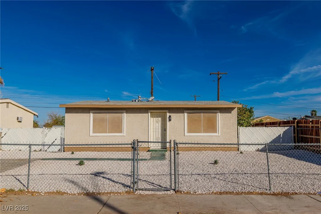 1940 Walker, Las Vegas, NV 89106