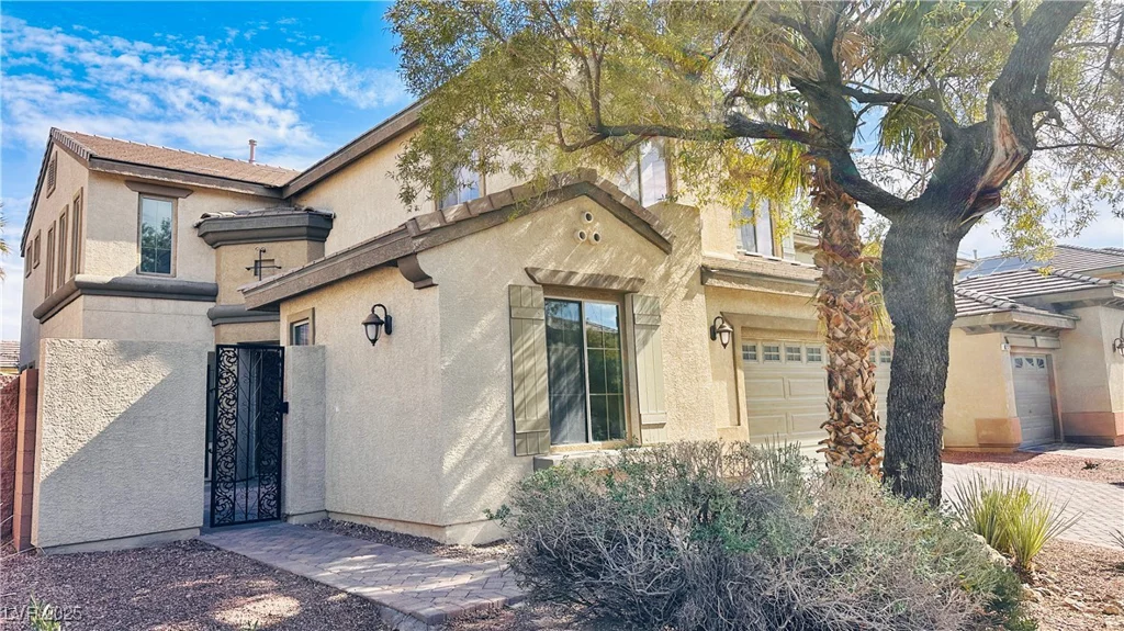 8216 Chimney Bluffs, North Las Vegas, NV 89085