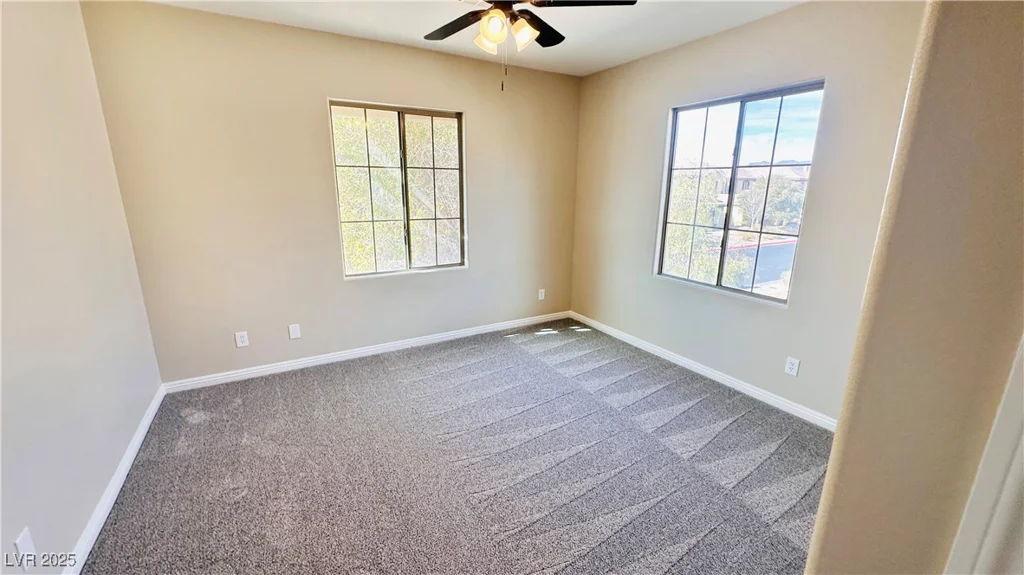 8216 Chimney Bluffs, North Las Vegas, NV 89085