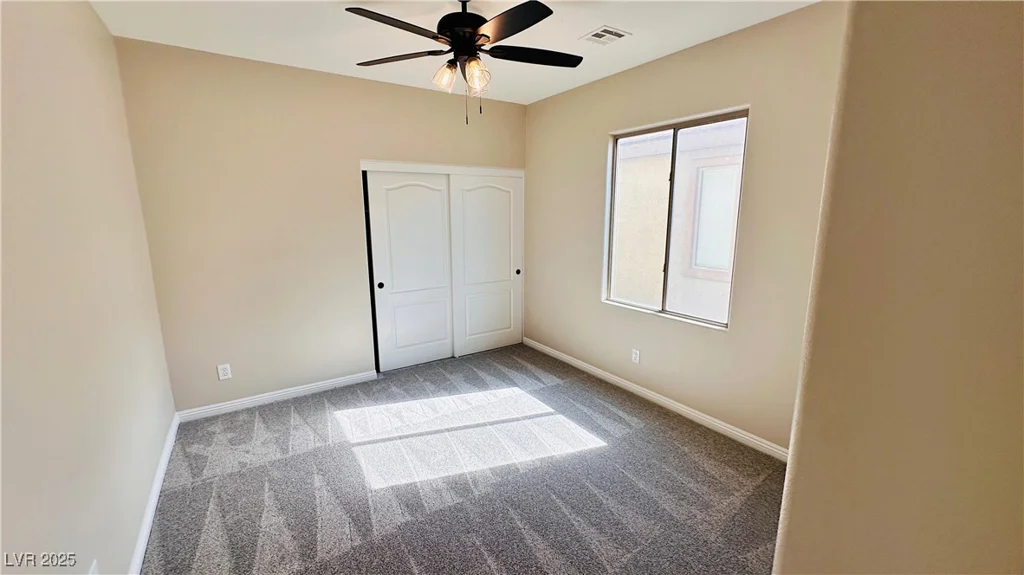 8216 Chimney Bluffs, North Las Vegas, NV 89085