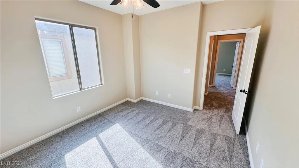 8216 Chimney Bluffs, North Las Vegas, NV 89085