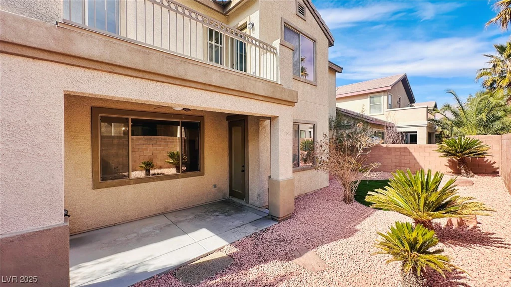 8216 Chimney Bluffs, North Las Vegas, NV 89085