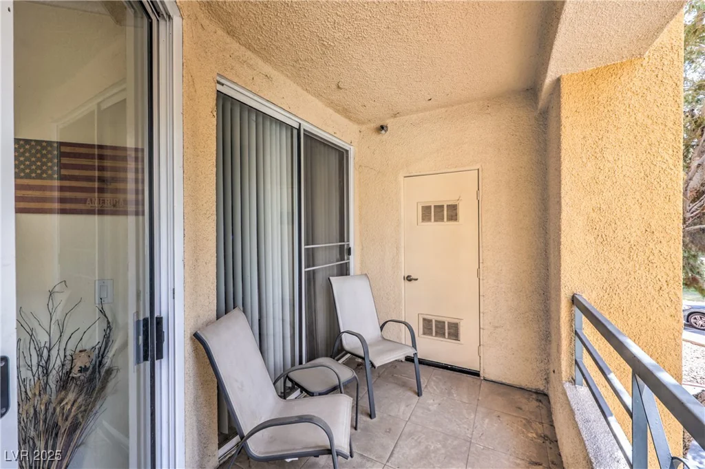 210 Flamingo, Las Vegas, NV 89169
