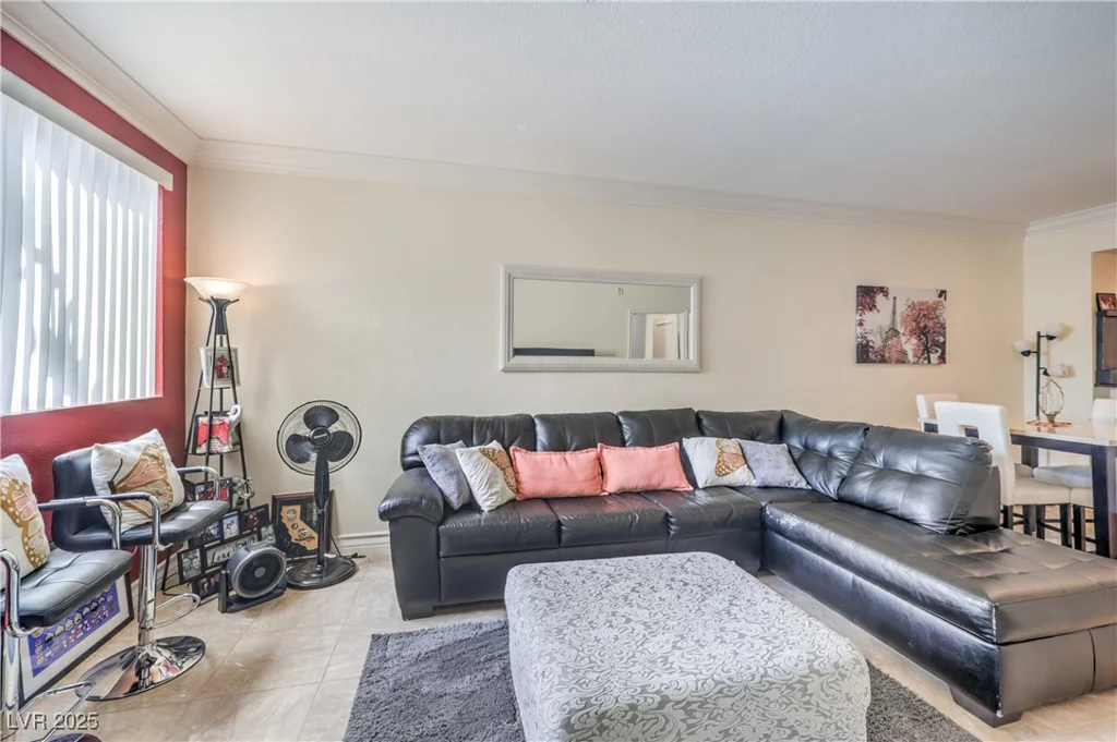 210 Flamingo, Las Vegas, NV 89169